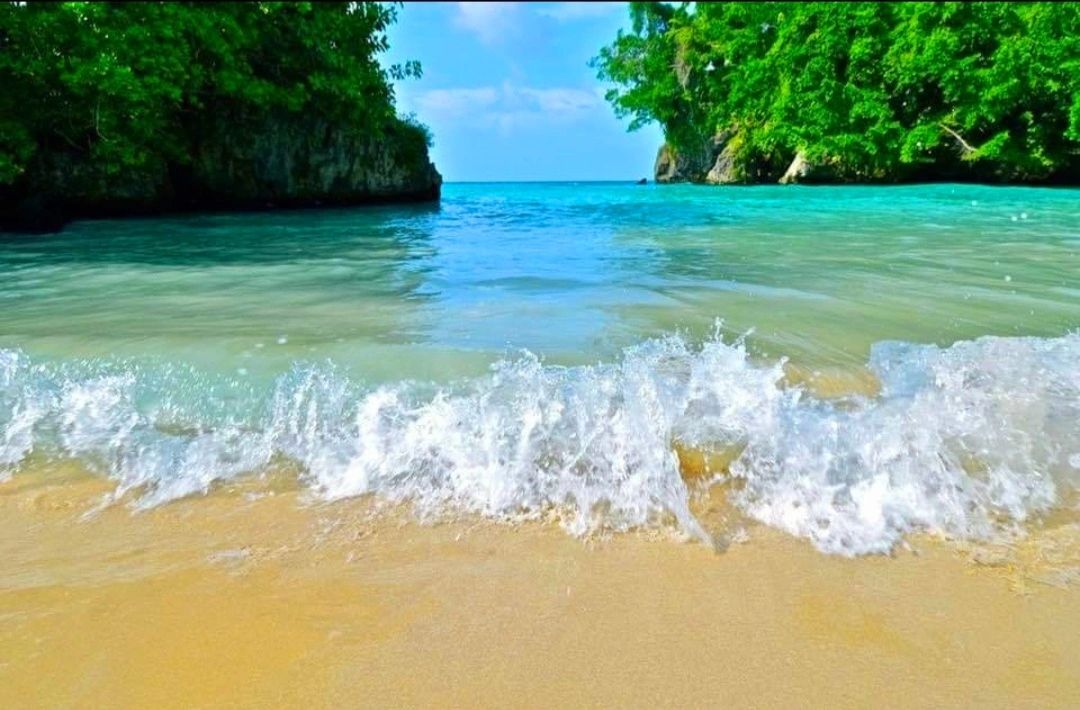 Port Antonio beach, Portland Jamaica